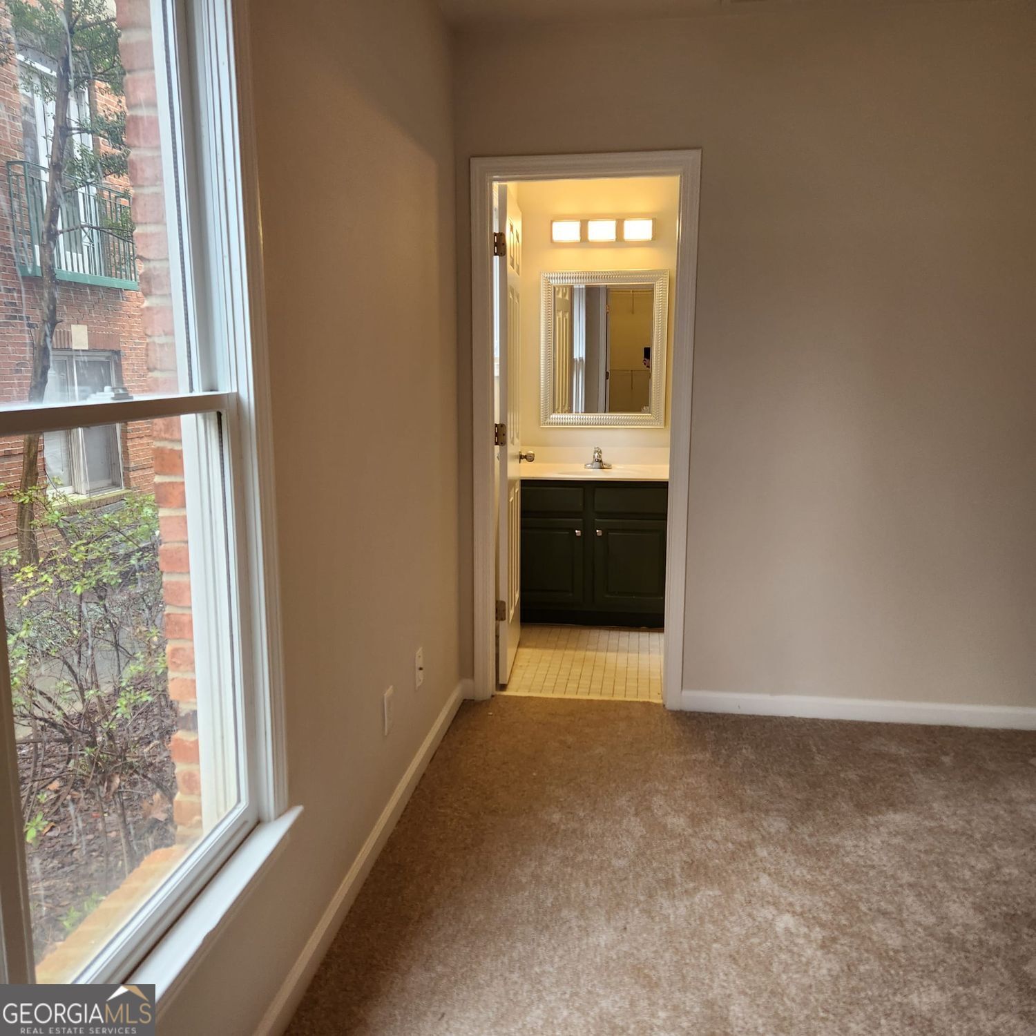 Atlanta, Georgia 30306, United States, 3 Bedrooms Bedrooms, ,4 BathroomsBathrooms,Residential,Active,228835