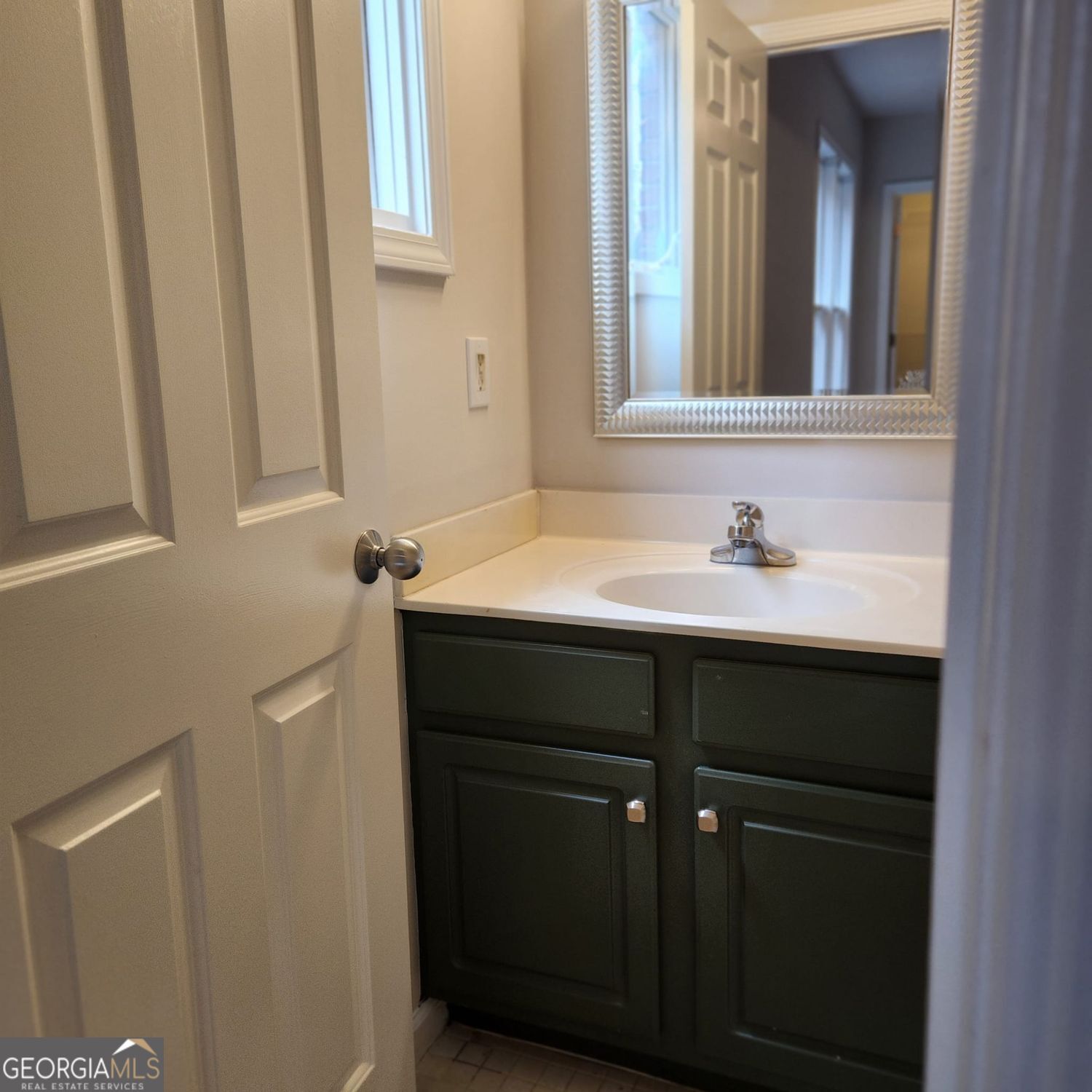 Atlanta, Georgia 30306, United States, 3 Bedrooms Bedrooms, ,4 BathroomsBathrooms,Residential,Active,228835