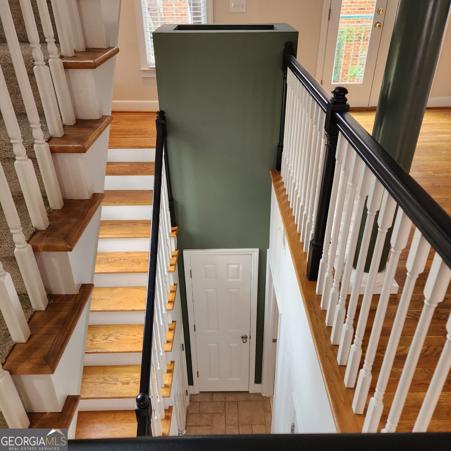 Atlanta, Georgia 30306, United States, 3 Bedrooms Bedrooms, ,4 BathroomsBathrooms,Residential,Active,228835