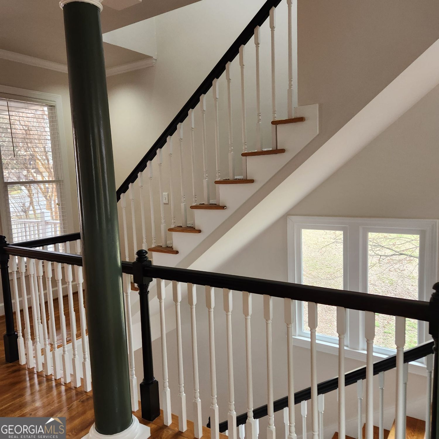 Atlanta, Georgia 30306, United States, 3 Bedrooms Bedrooms, ,4 BathroomsBathrooms,Residential,Active,228835