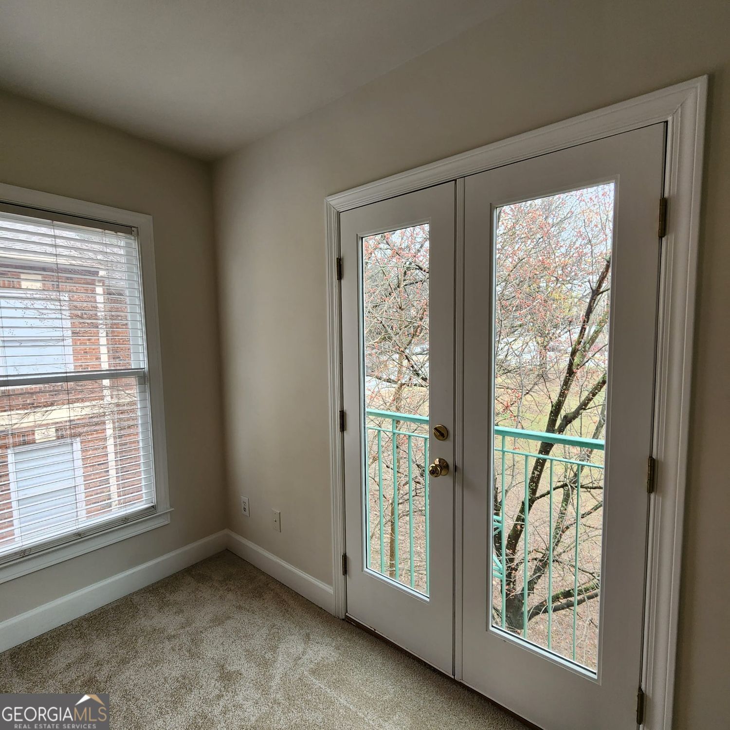 Atlanta, Georgia 30306, United States, 3 Bedrooms Bedrooms, ,4 BathroomsBathrooms,Residential,Active,228835