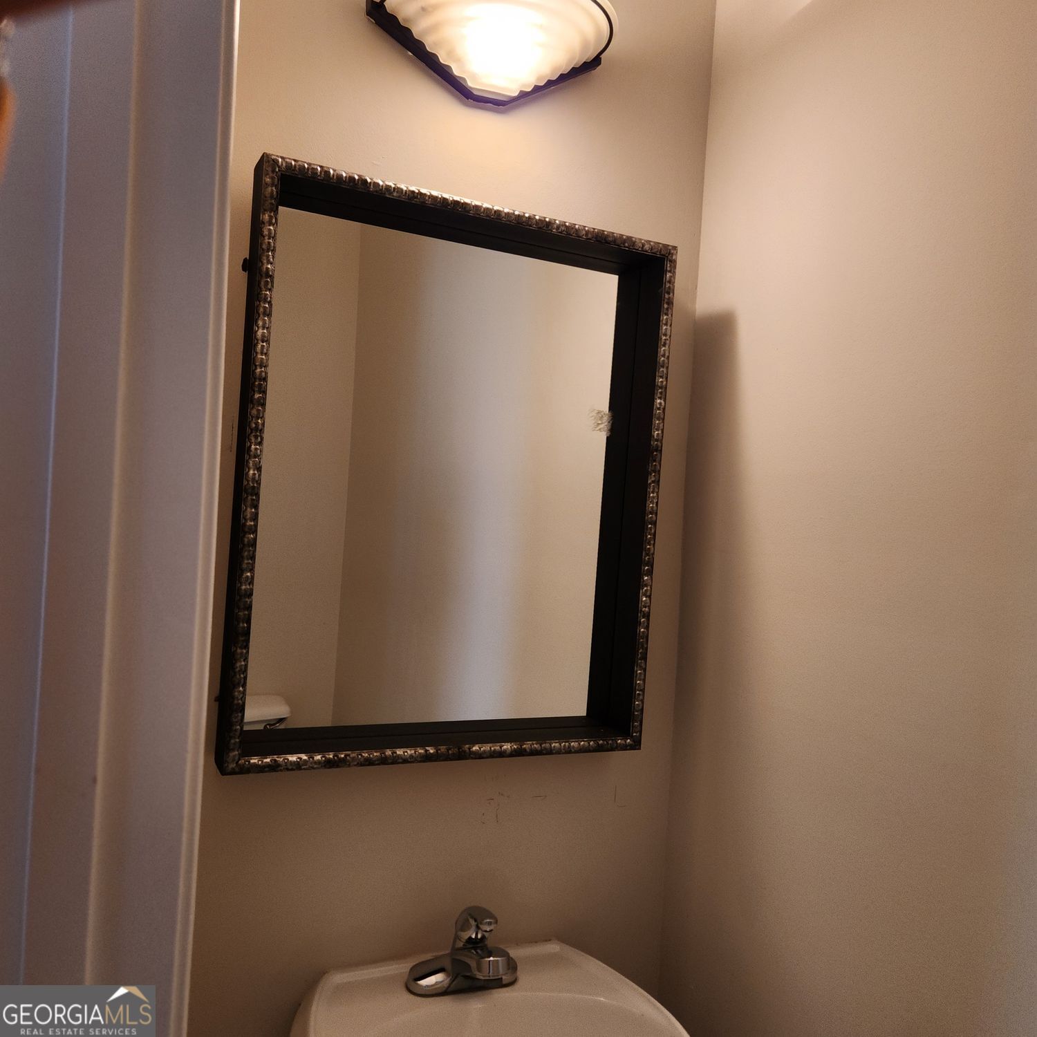 Atlanta, Georgia 30306, United States, 3 Bedrooms Bedrooms, ,4 BathroomsBathrooms,Residential,Active,228835