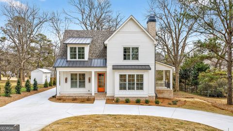 27 Coweta ST Senoia GA 30276