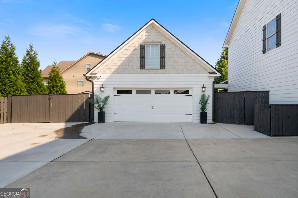 Photo of 2614 Cashel Lane, Powder Springs, GA 30127 (MLS # 10658019)