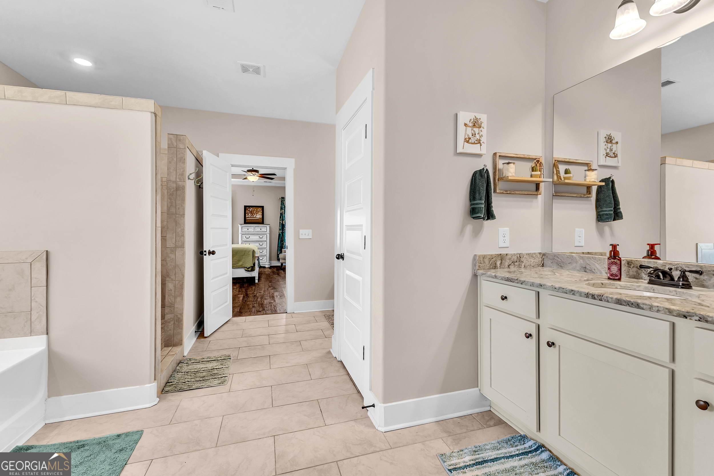 McDonough, Georgia 30252, United States, 4 Bedrooms Bedrooms, ,3 BathroomsBathrooms,Residential,Active,94852