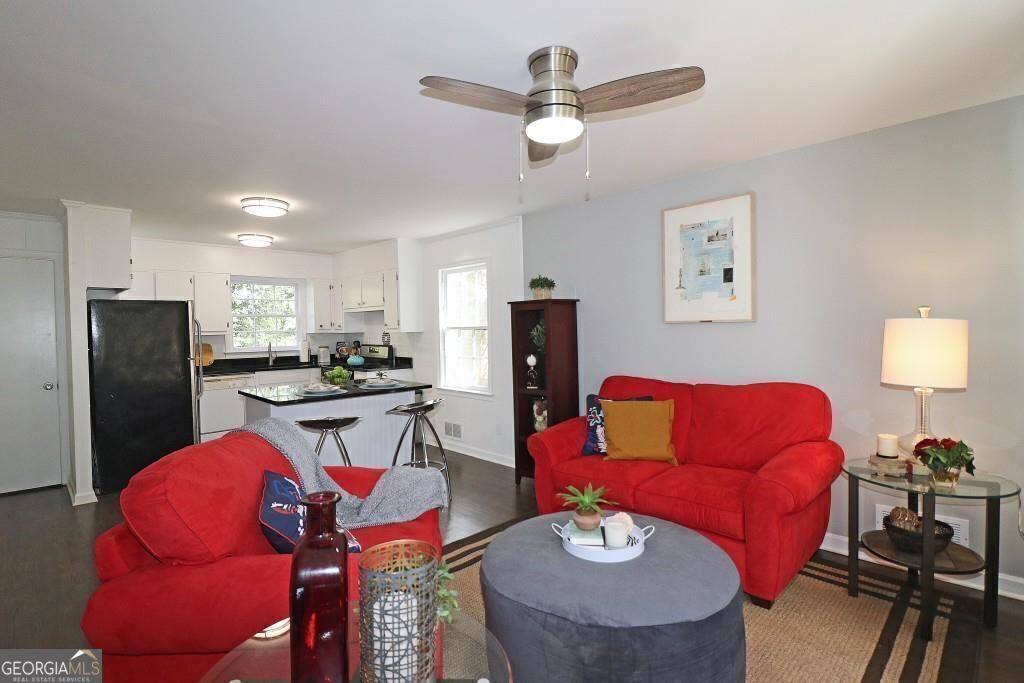 1127 Clifton RD NE