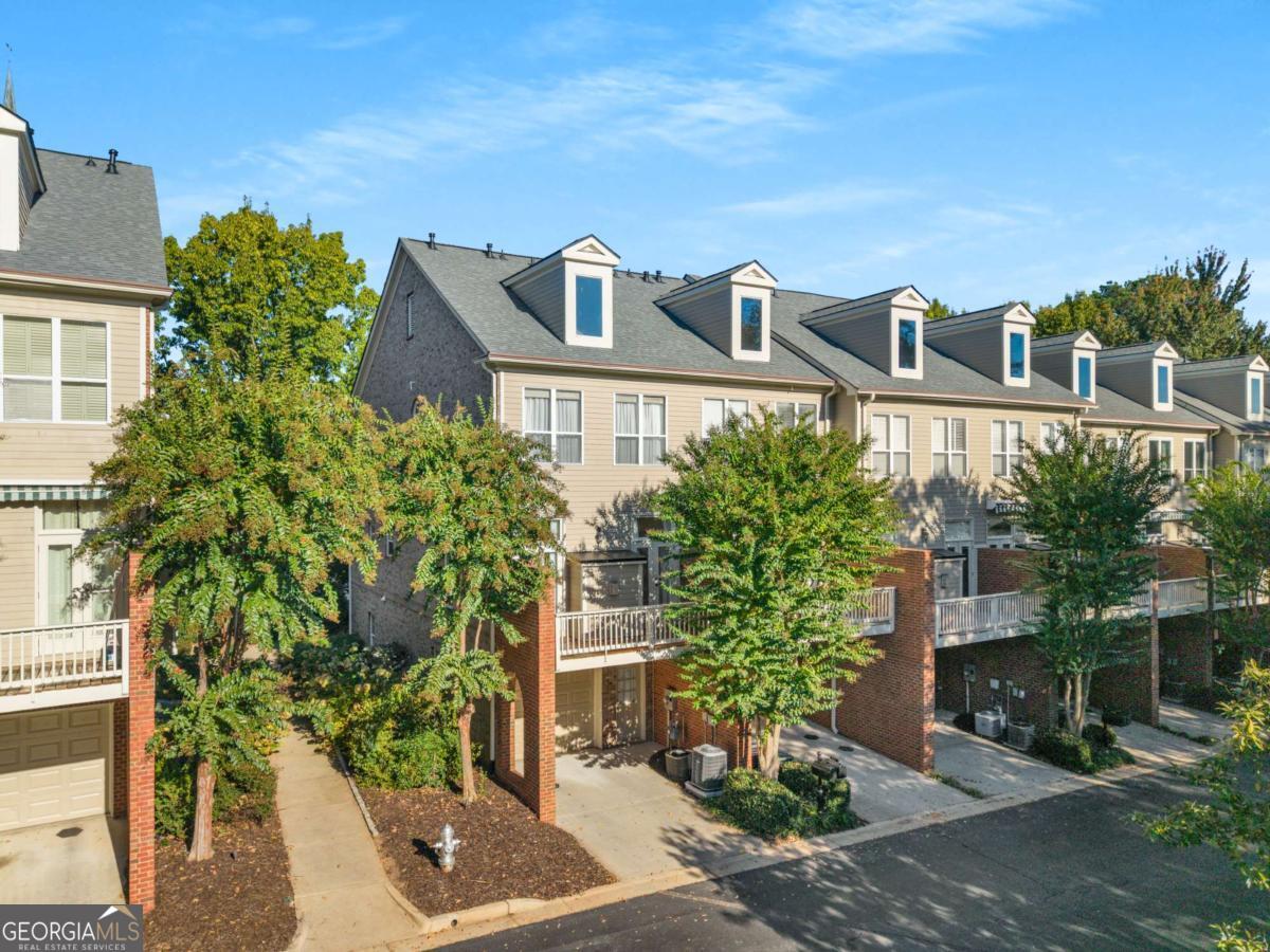 Providence Townhomes - Residential