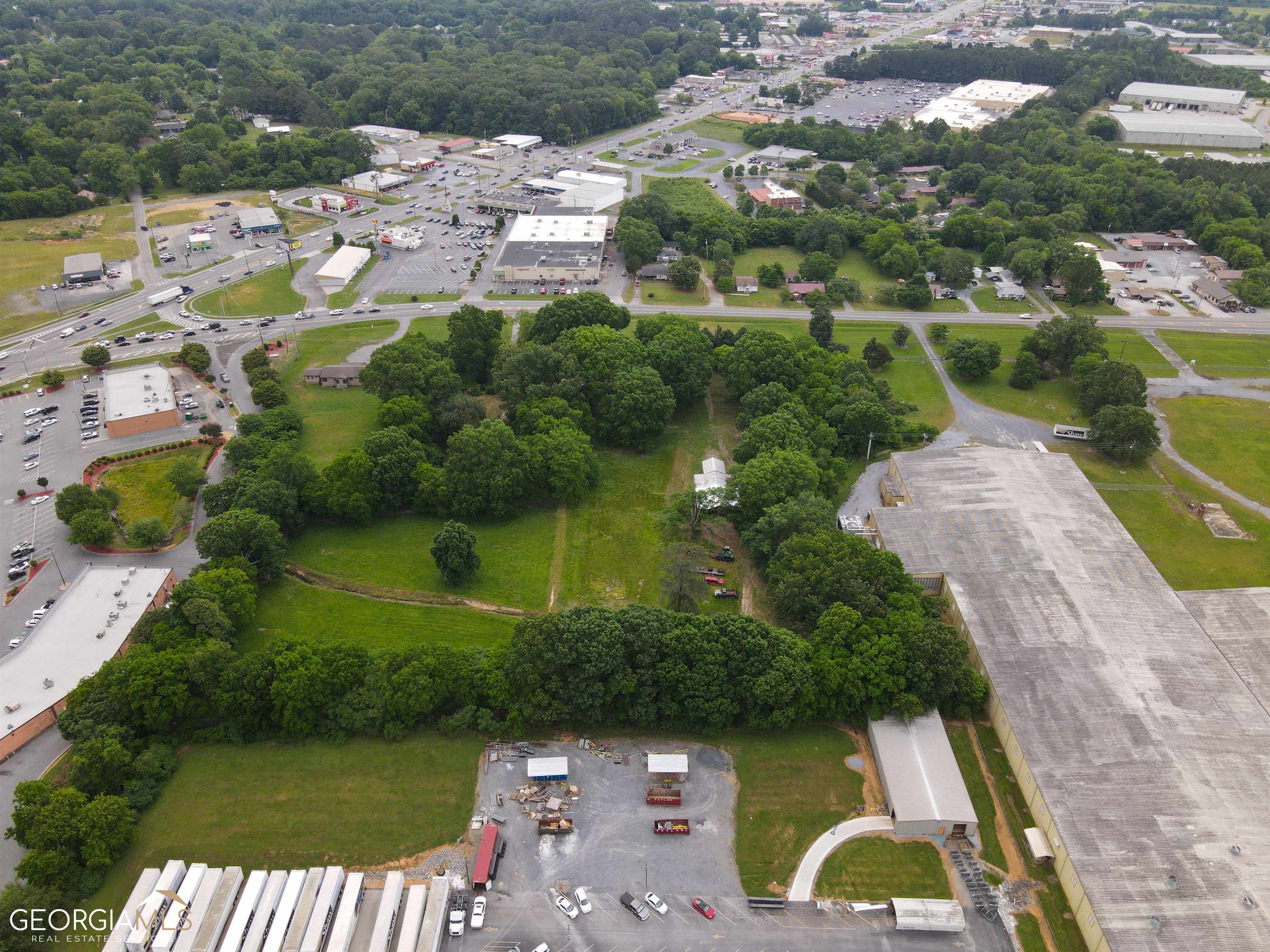 1311 Hwy 41