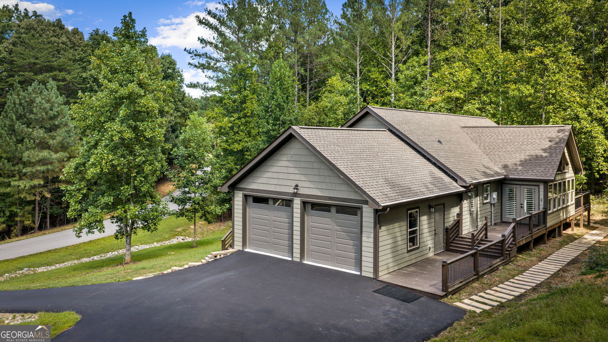 105 Loftis Mtn RD