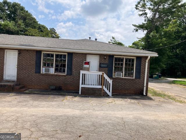 Photo of 916 Everee Inn Rd, Griffin, GA 30224 (MLS # 10796077)