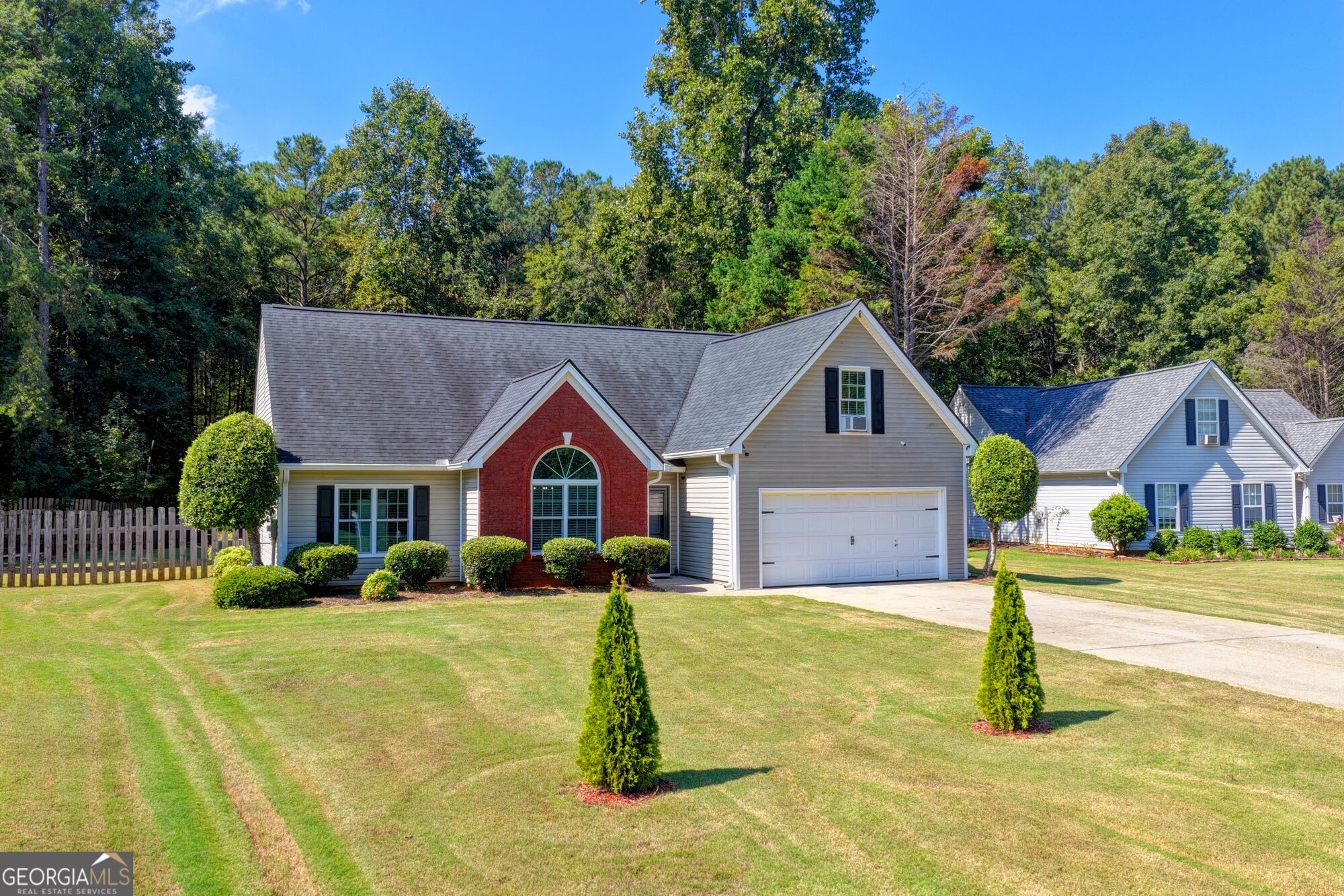 5496 Amber Cove WAY