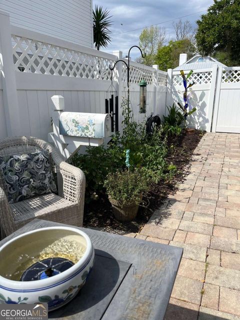listing image 44