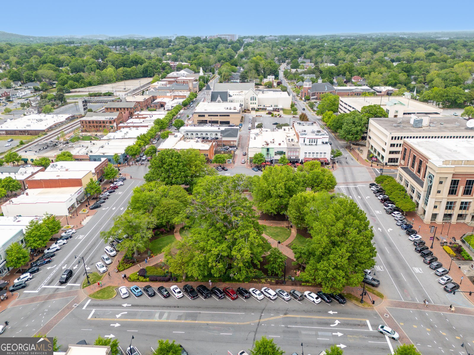 The Registry At Marietta - Residential