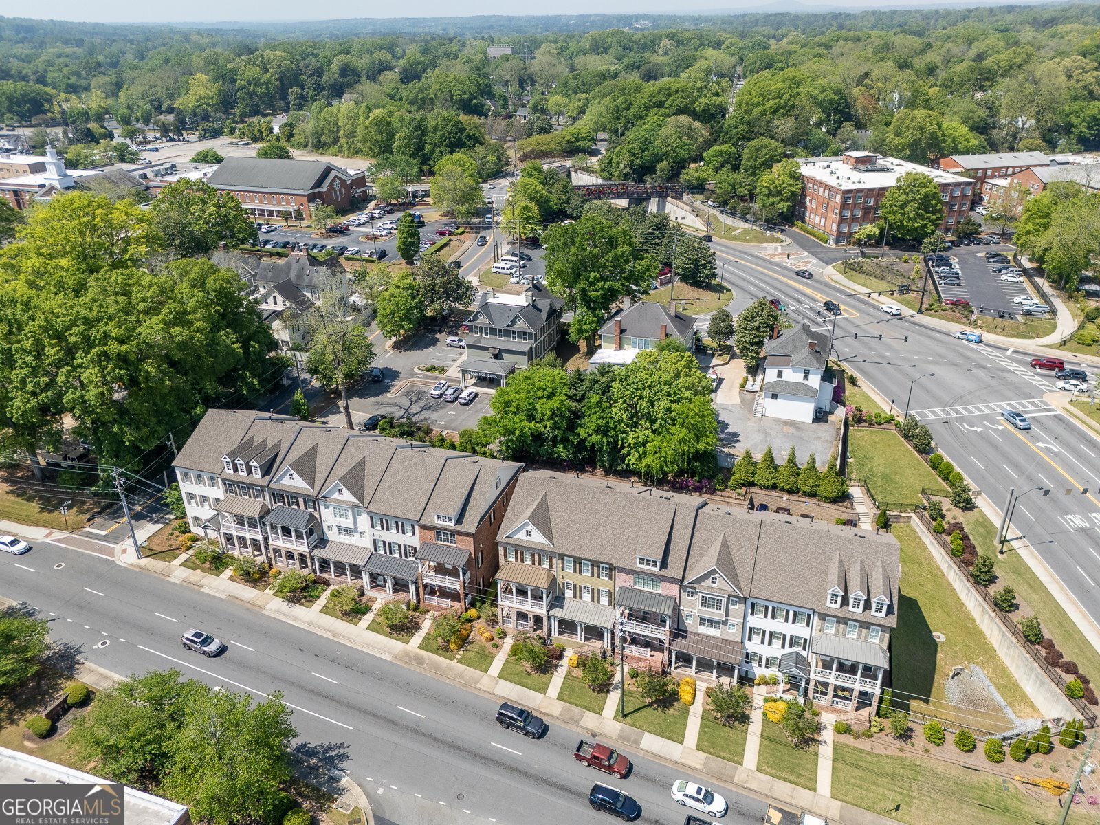 The Registry At Marietta - Residential
