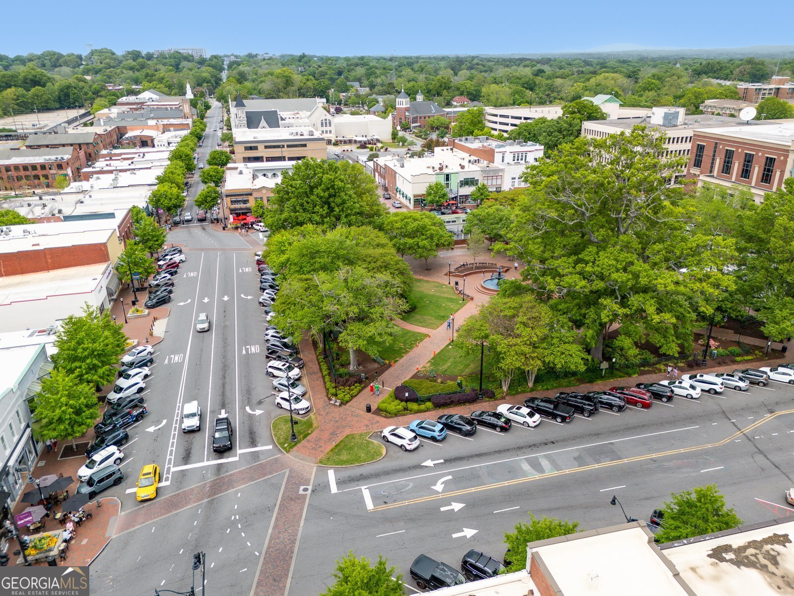 The Registry At Marietta - Residential