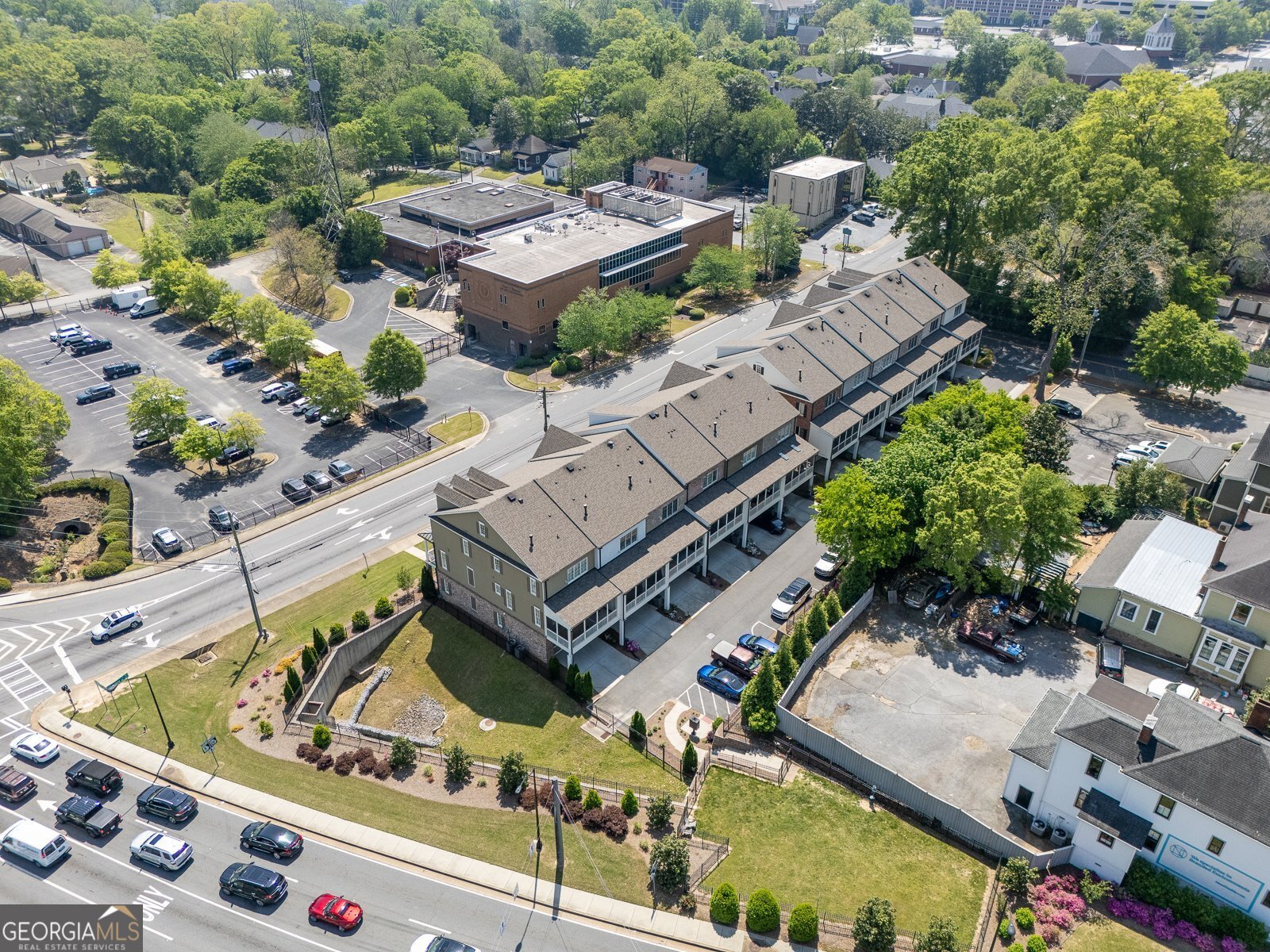 The Registry At Marietta - Residential