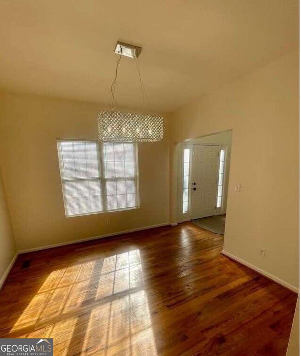 Photo of 1983 Sand Dollar Court SW, Atlanta, GA 30331 (MLS # 10798347)