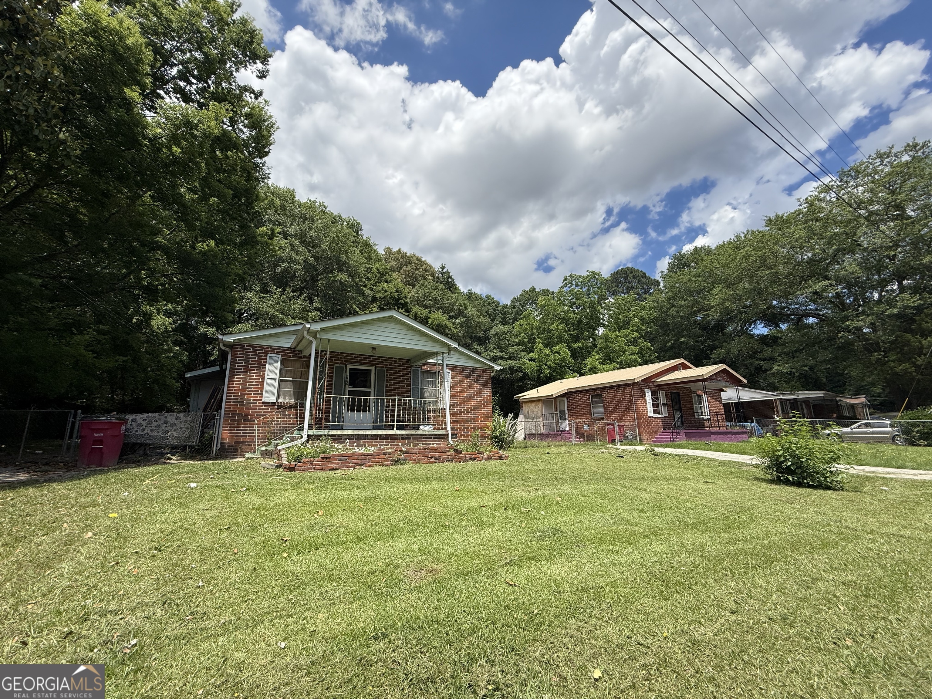 895 Ell CT