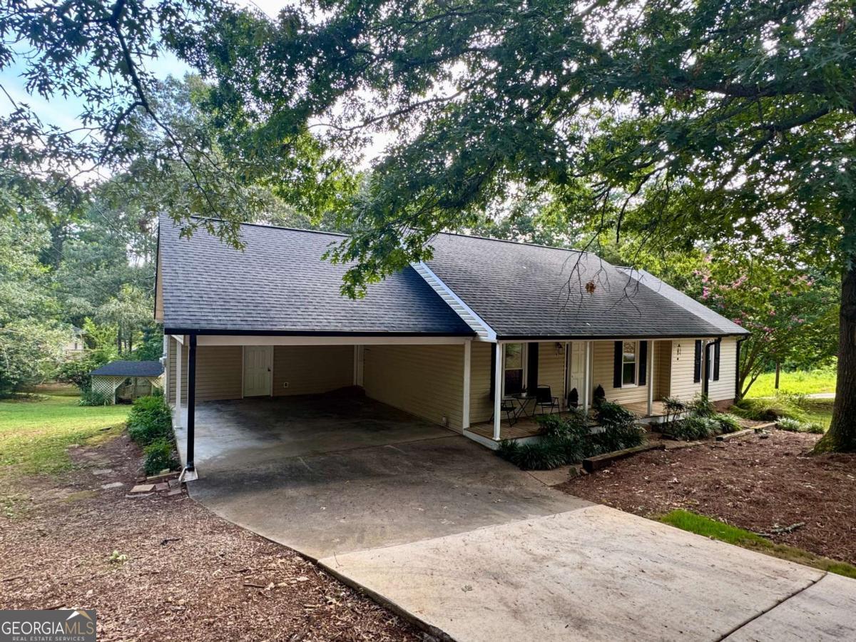 9 Woodberry DR