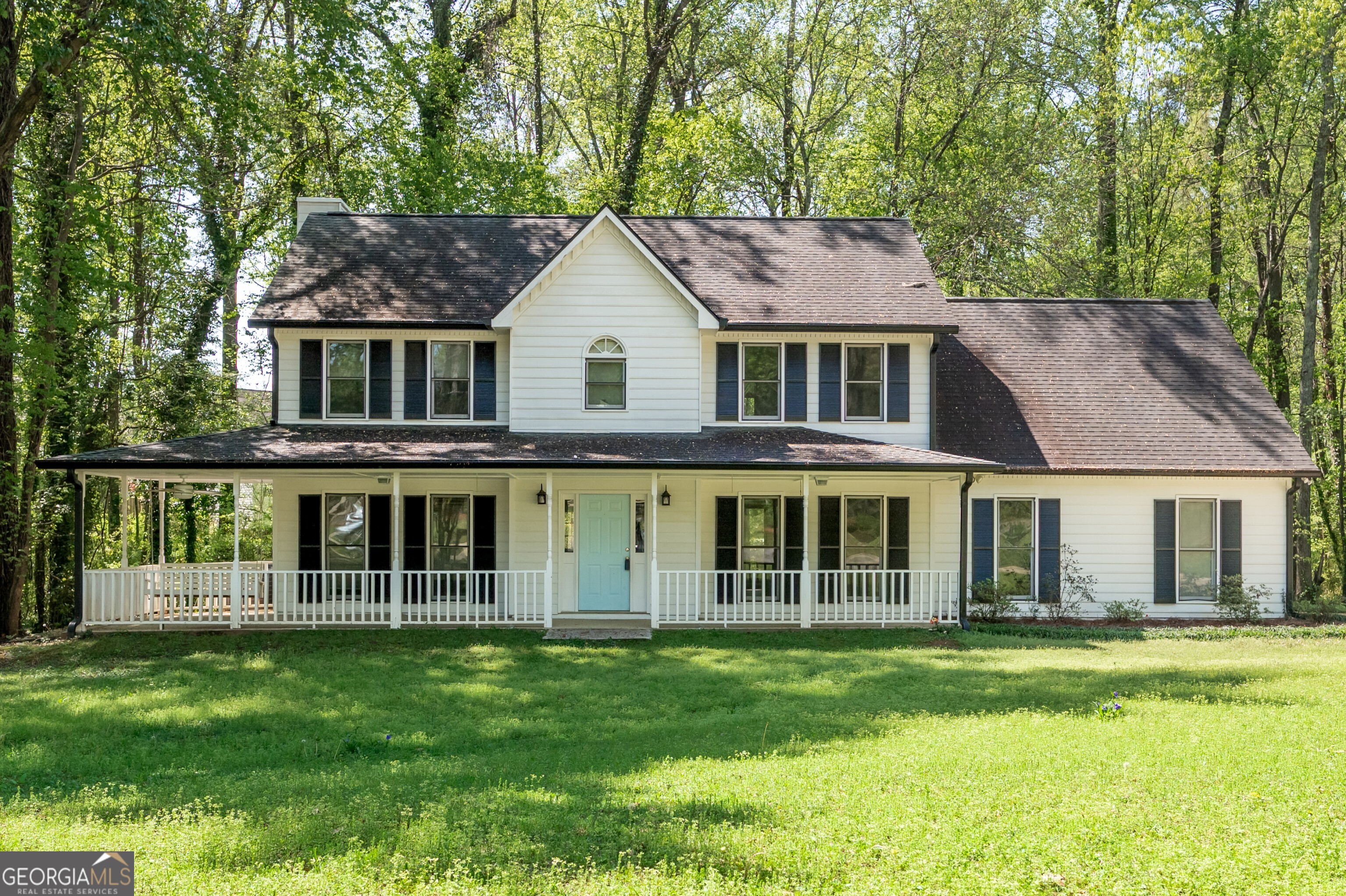 1061 Retner DR