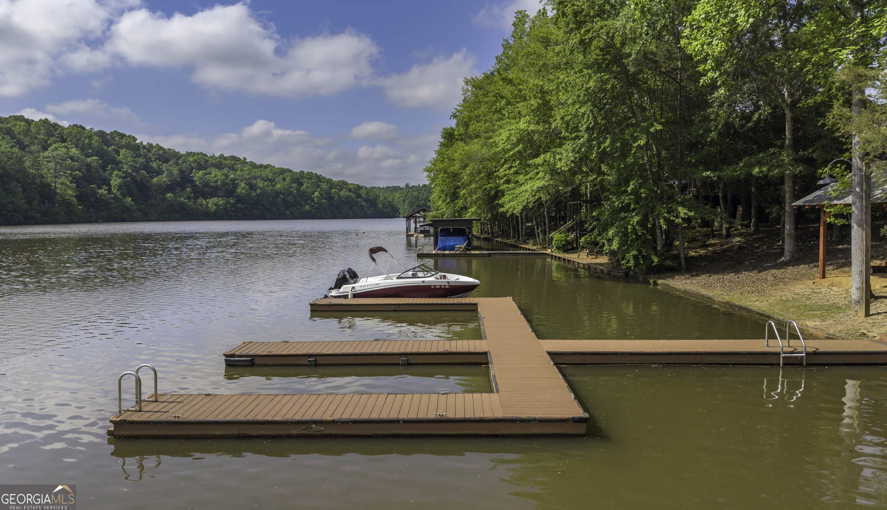 328 Cedar Valley DR
