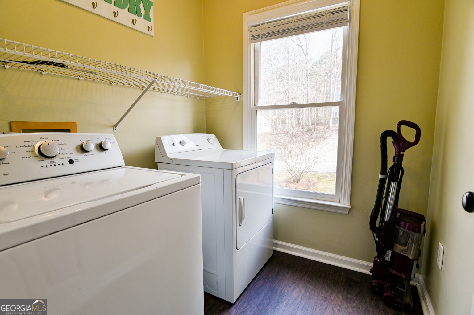 Athens, Georgia 30606, United States, 3 Bedrooms Bedrooms, ,3 BathroomsBathrooms,Residential,Active,251647