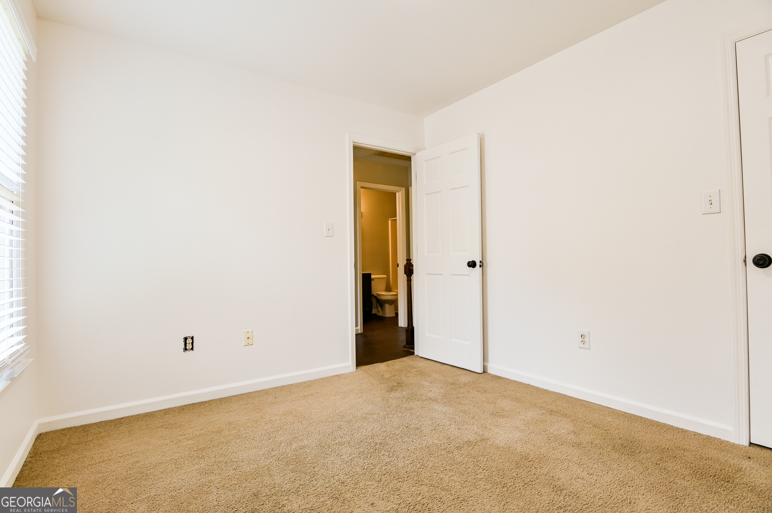 Athens, Georgia 30606, United States, 3 Bedrooms Bedrooms, ,3 BathroomsBathrooms,Residential,Active,251647