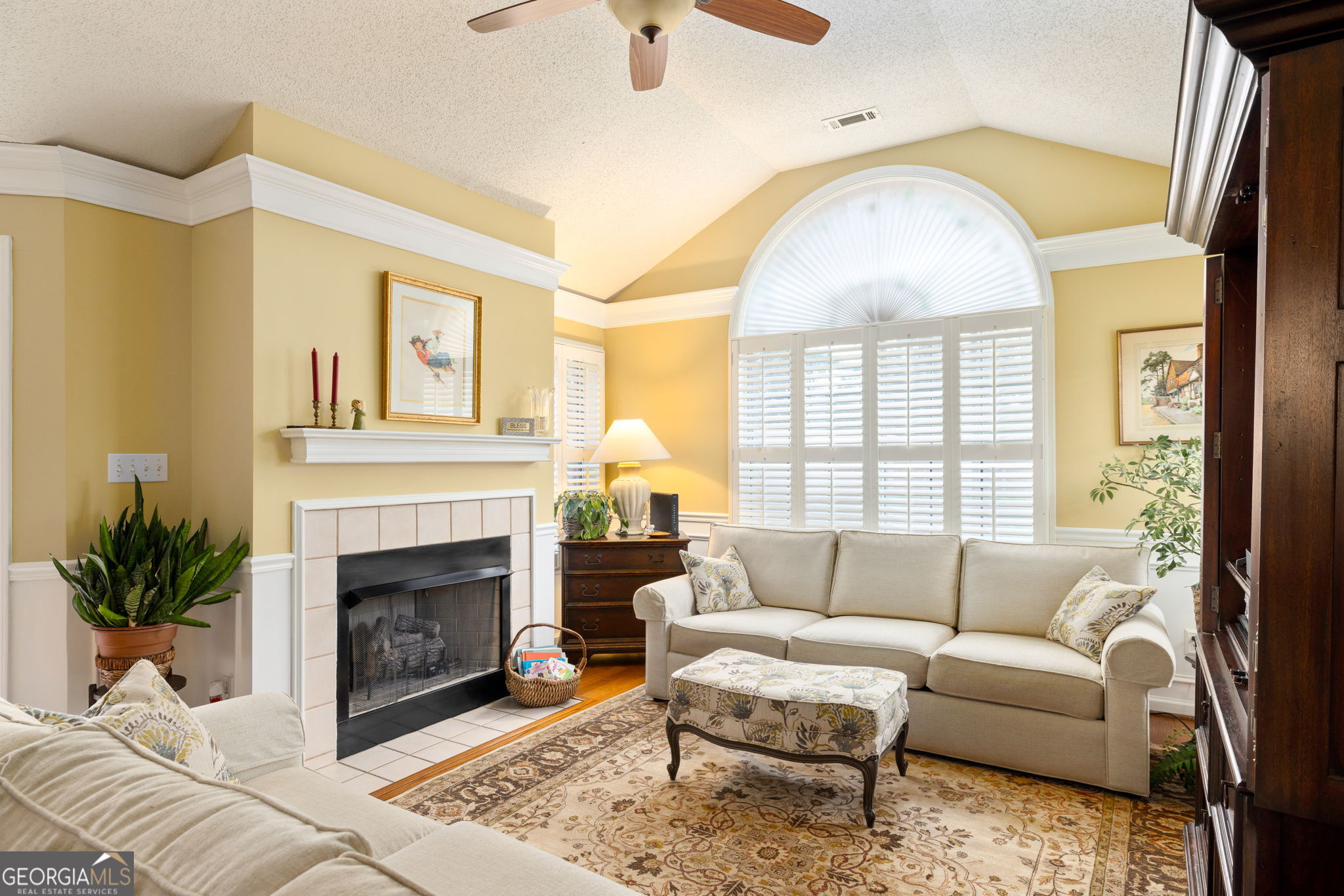 1882 Kolb Farm CIR SW