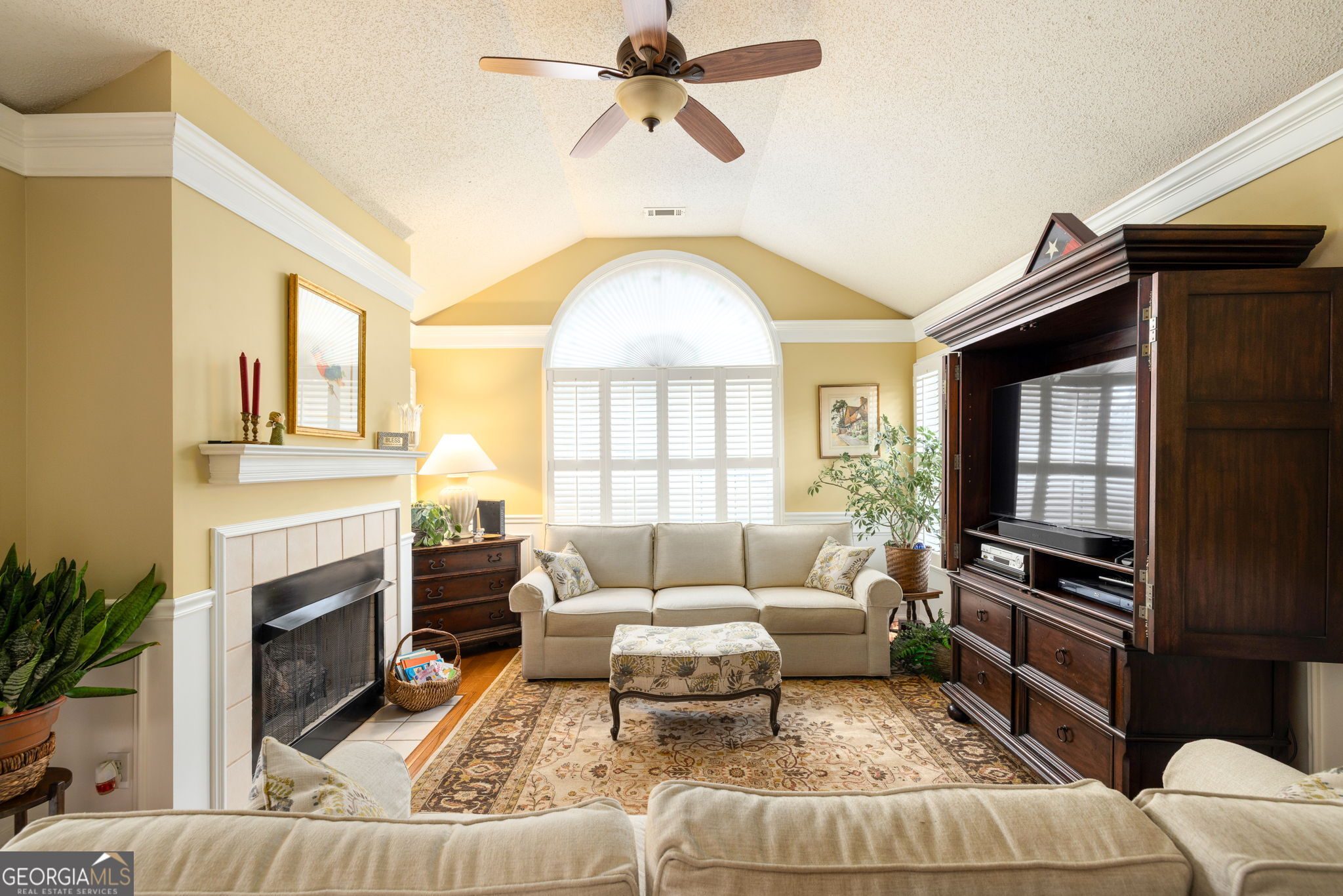 1882 Kolb Farm CIR SW