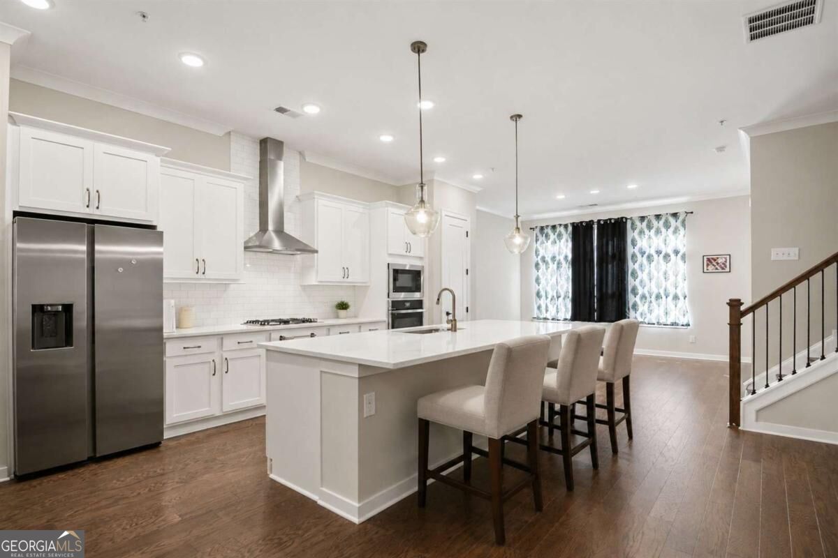 495 Ashbury DR