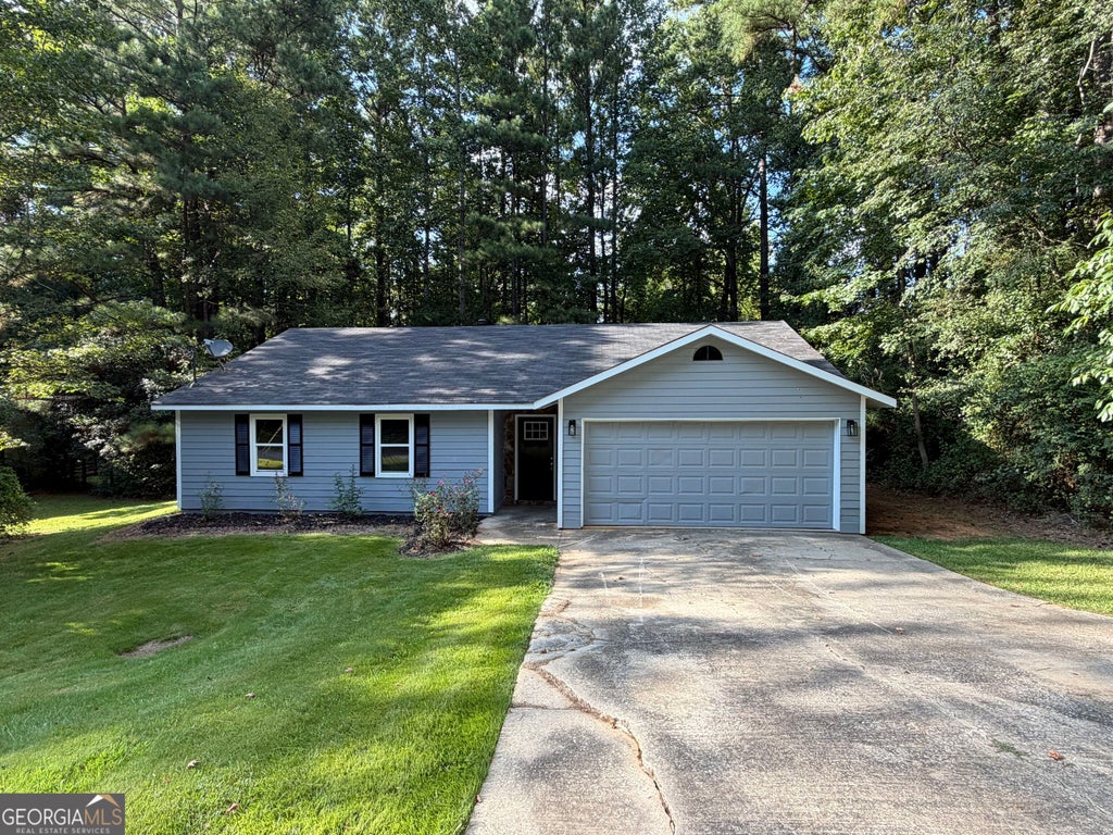 Photo of 613 Blue Flag Lane, Fairburn, GA 30213 (MLS # 10837701)