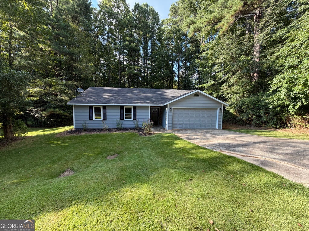 Photo of 613 Blue Flag Lane, Fairburn, GA 30213 (MLS # 10837701)