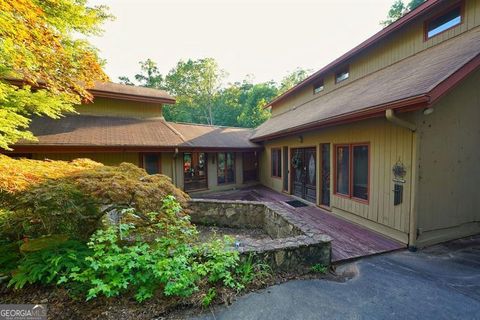 18 Padsett CT Jasper GA 30143