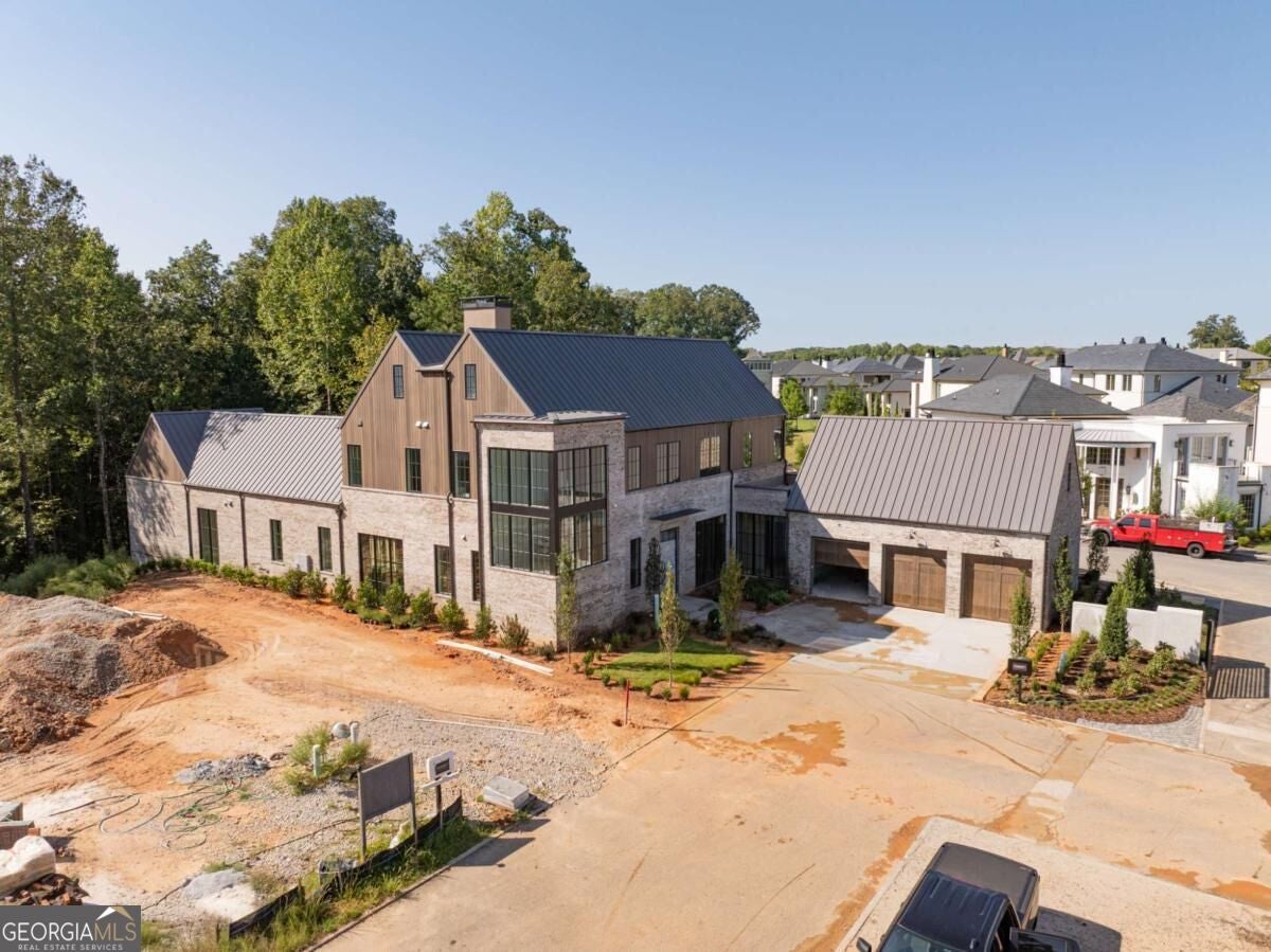 110 Reed WAY
