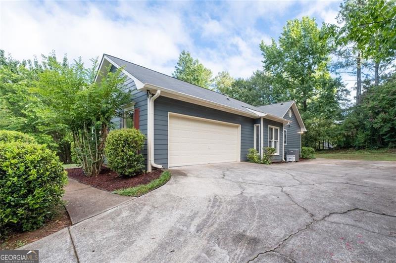 2035 Arbor Forest DR SW
