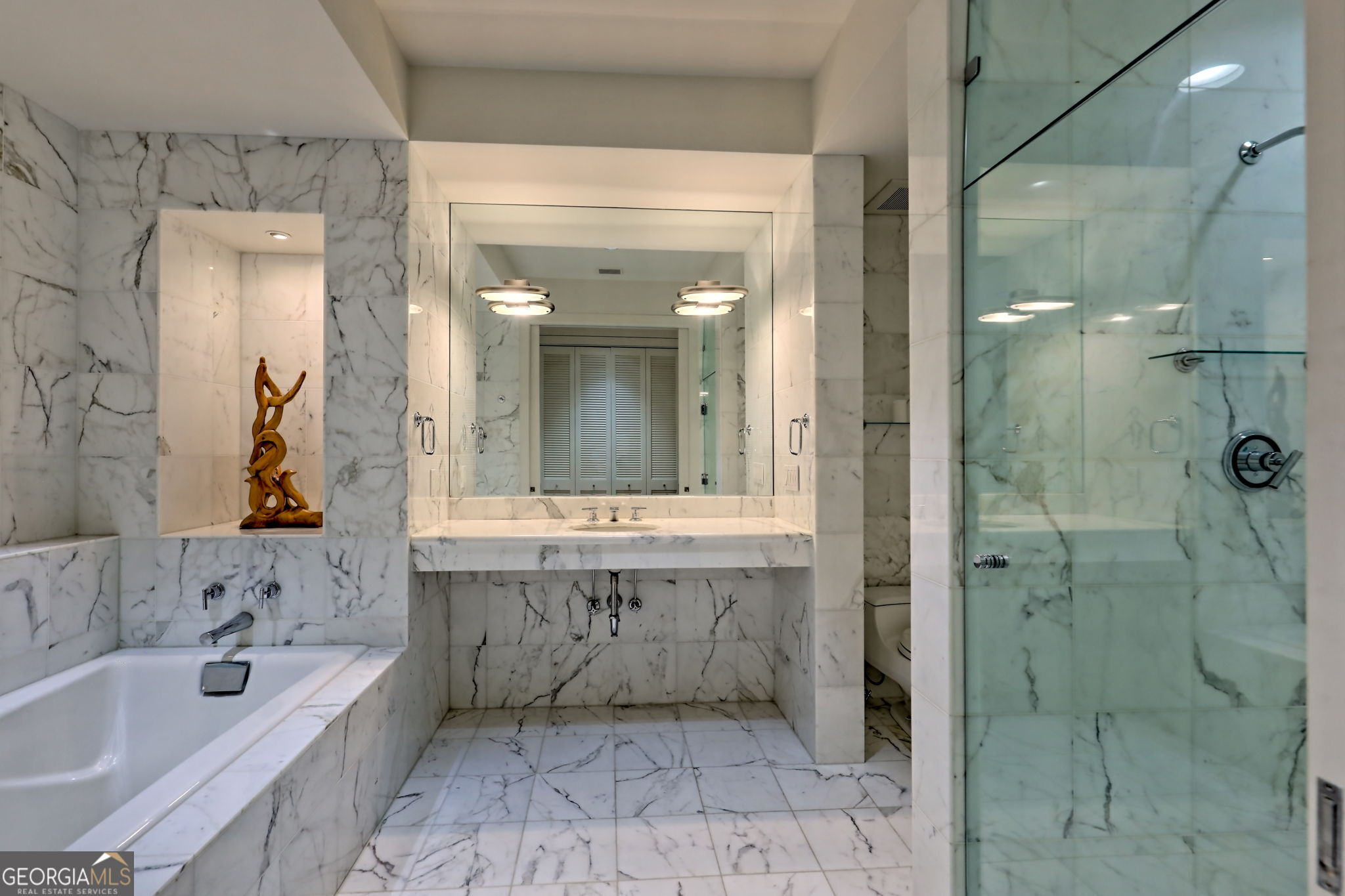 Lakemont, Georgia 30552, United States, 4 Bedrooms Bedrooms, ,4 BathroomsBathrooms,Residential,Active,236406