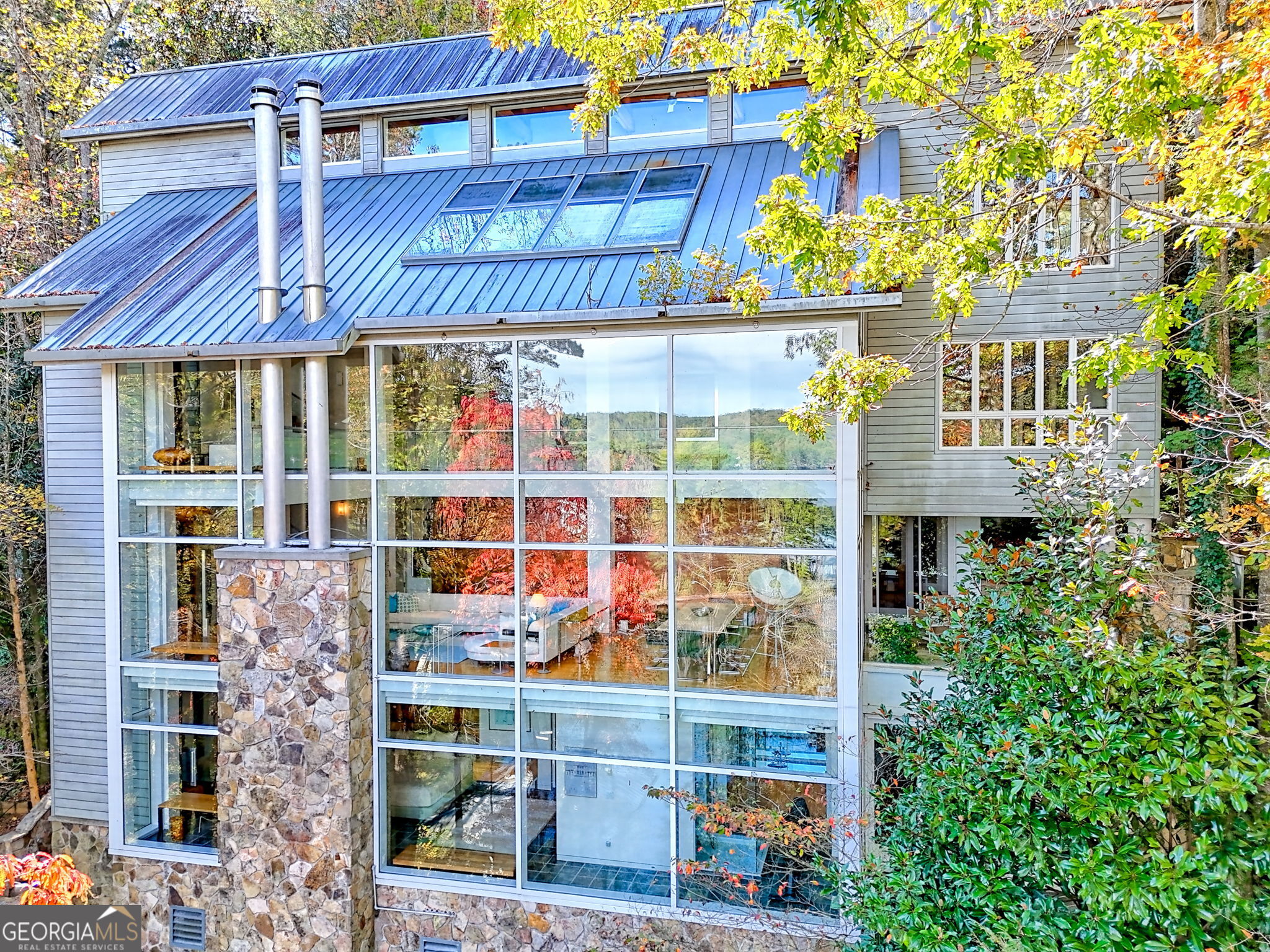 Lakemont, Georgia 30552, United States, 4 Bedrooms Bedrooms, ,4 BathroomsBathrooms,Residential,Active,236406