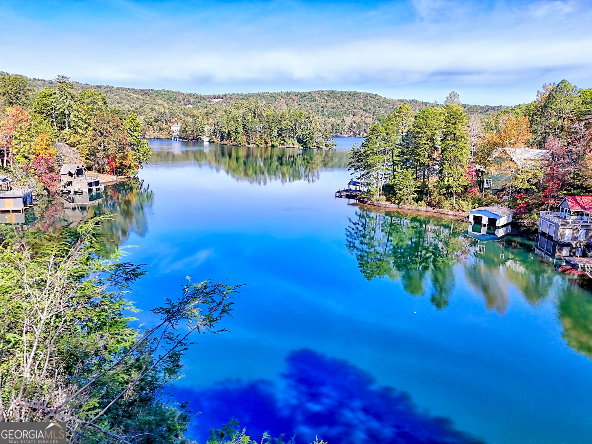 Lakemont, Georgia 30552, United States, 4 Bedrooms Bedrooms, ,4 BathroomsBathrooms,Residential,Active,236406