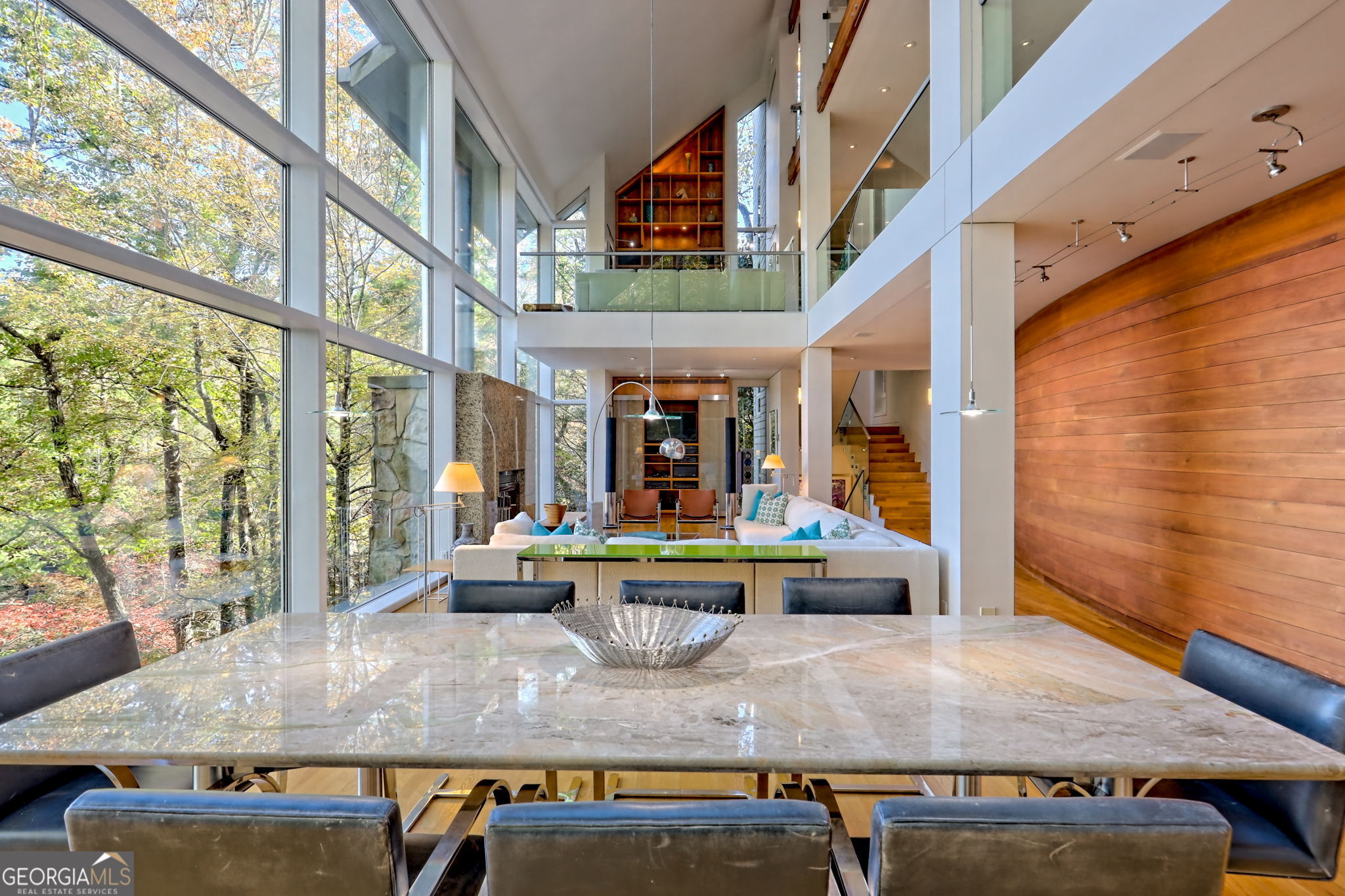 Lakemont, Georgia 30552, United States, 4 Bedrooms Bedrooms, ,4 BathroomsBathrooms,Residential,Active,236406