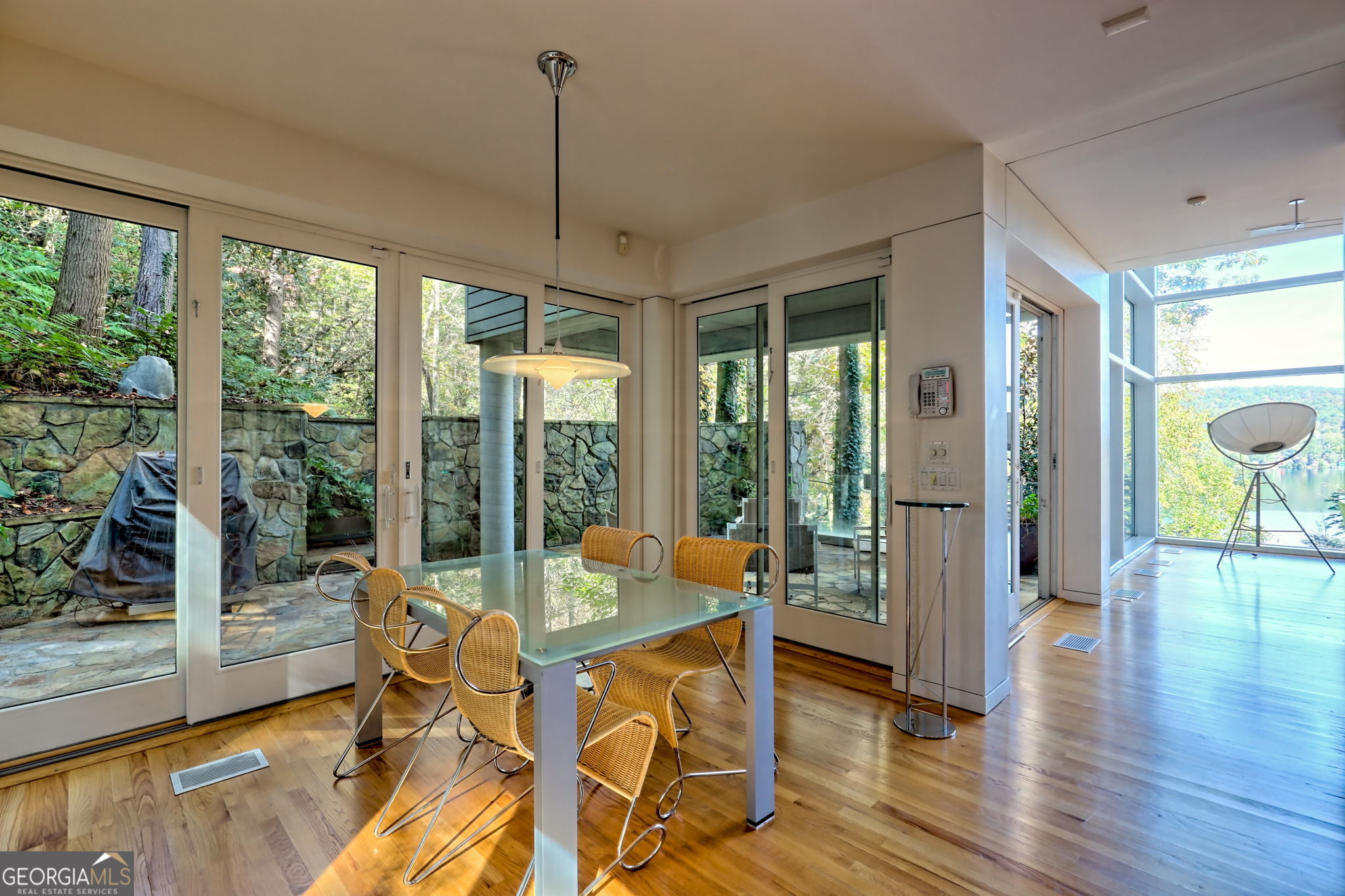 Lakemont, Georgia 30552, United States, 4 Bedrooms Bedrooms, ,4 BathroomsBathrooms,Residential,Active,236406