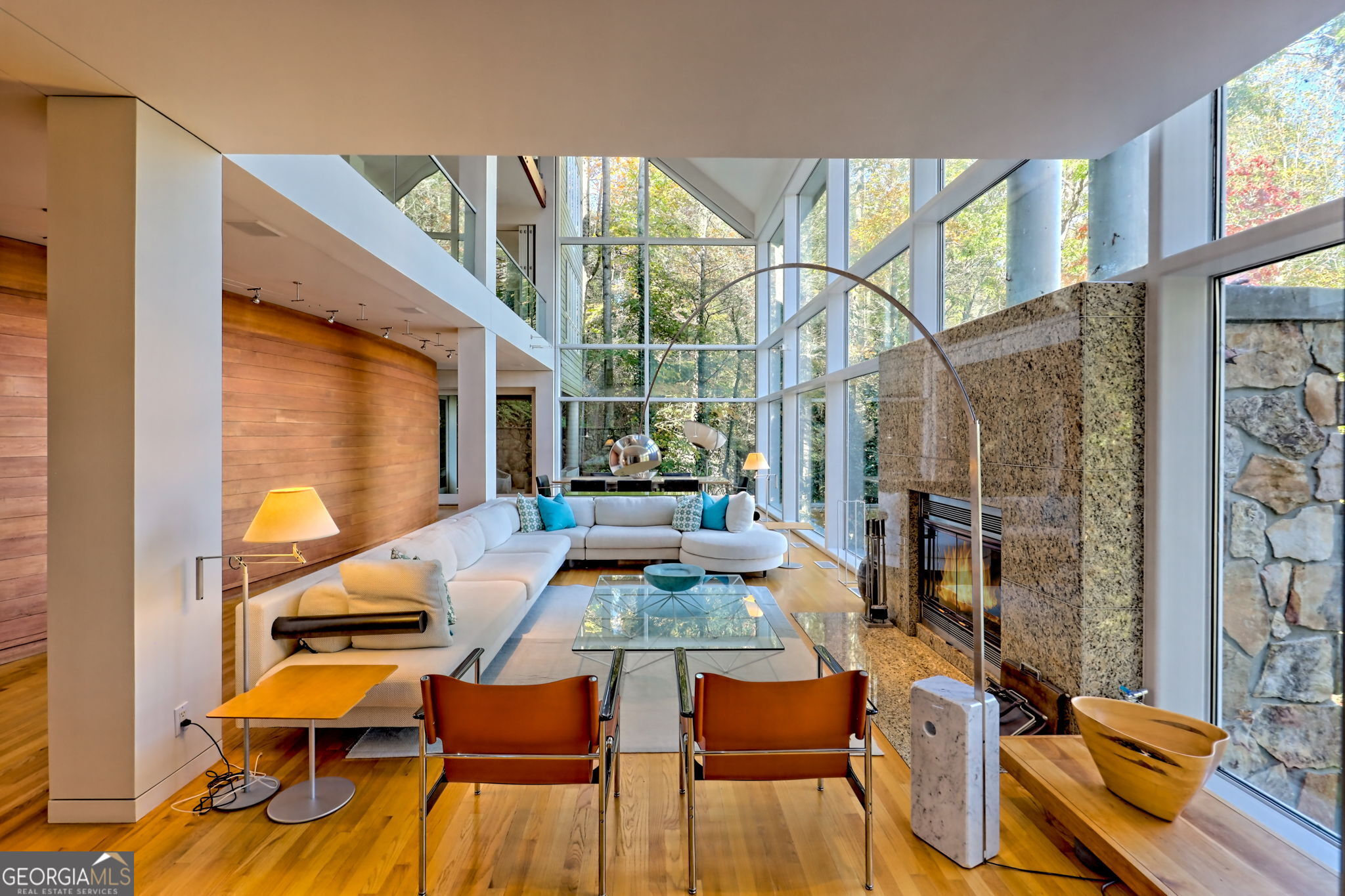 Lakemont, Georgia 30552, United States, 4 Bedrooms Bedrooms, ,4 BathroomsBathrooms,Residential,Active,236406