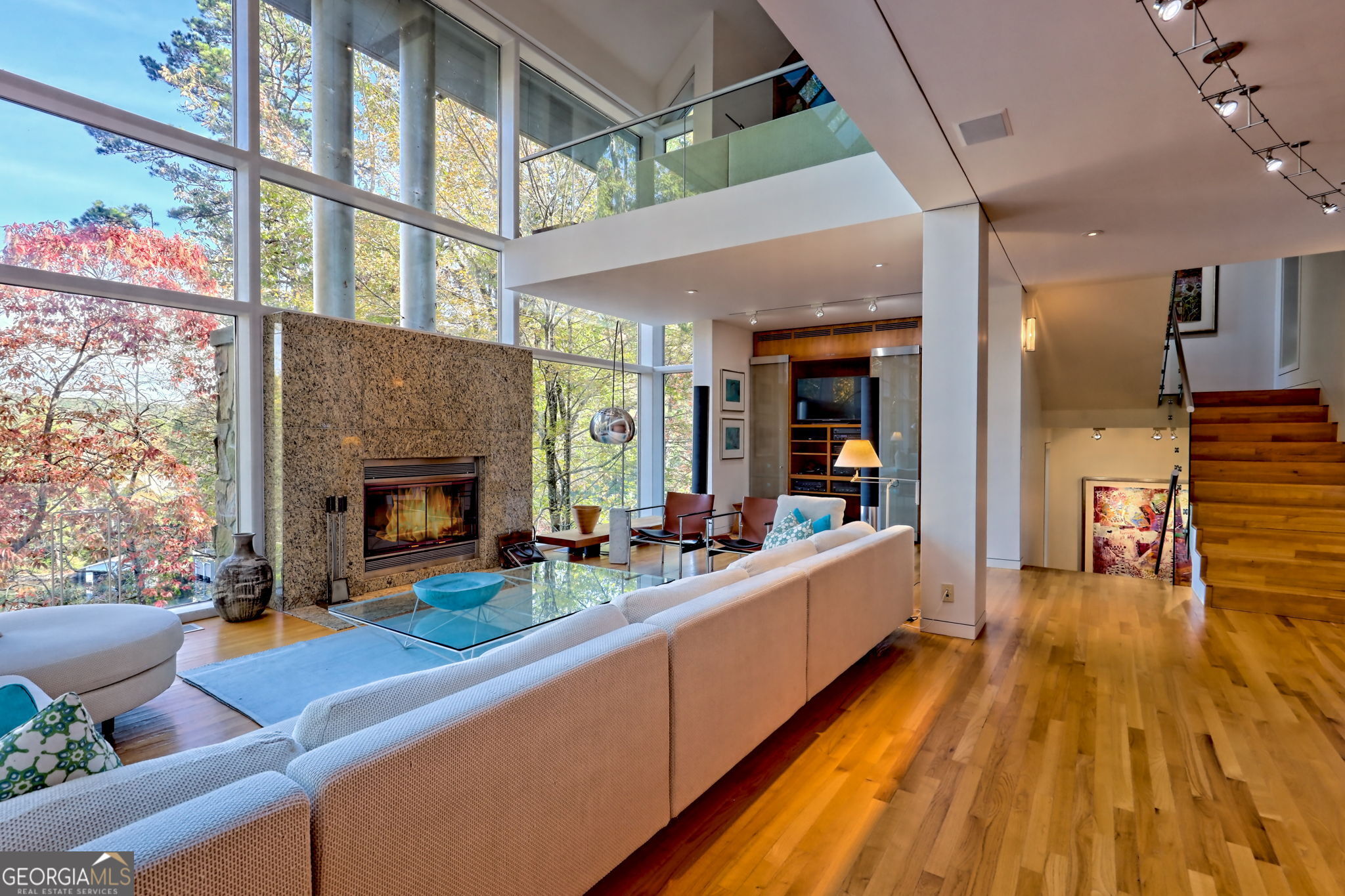 Lakemont, Georgia 30552, United States, 4 Bedrooms Bedrooms, ,4 BathroomsBathrooms,Residential,Active,236406