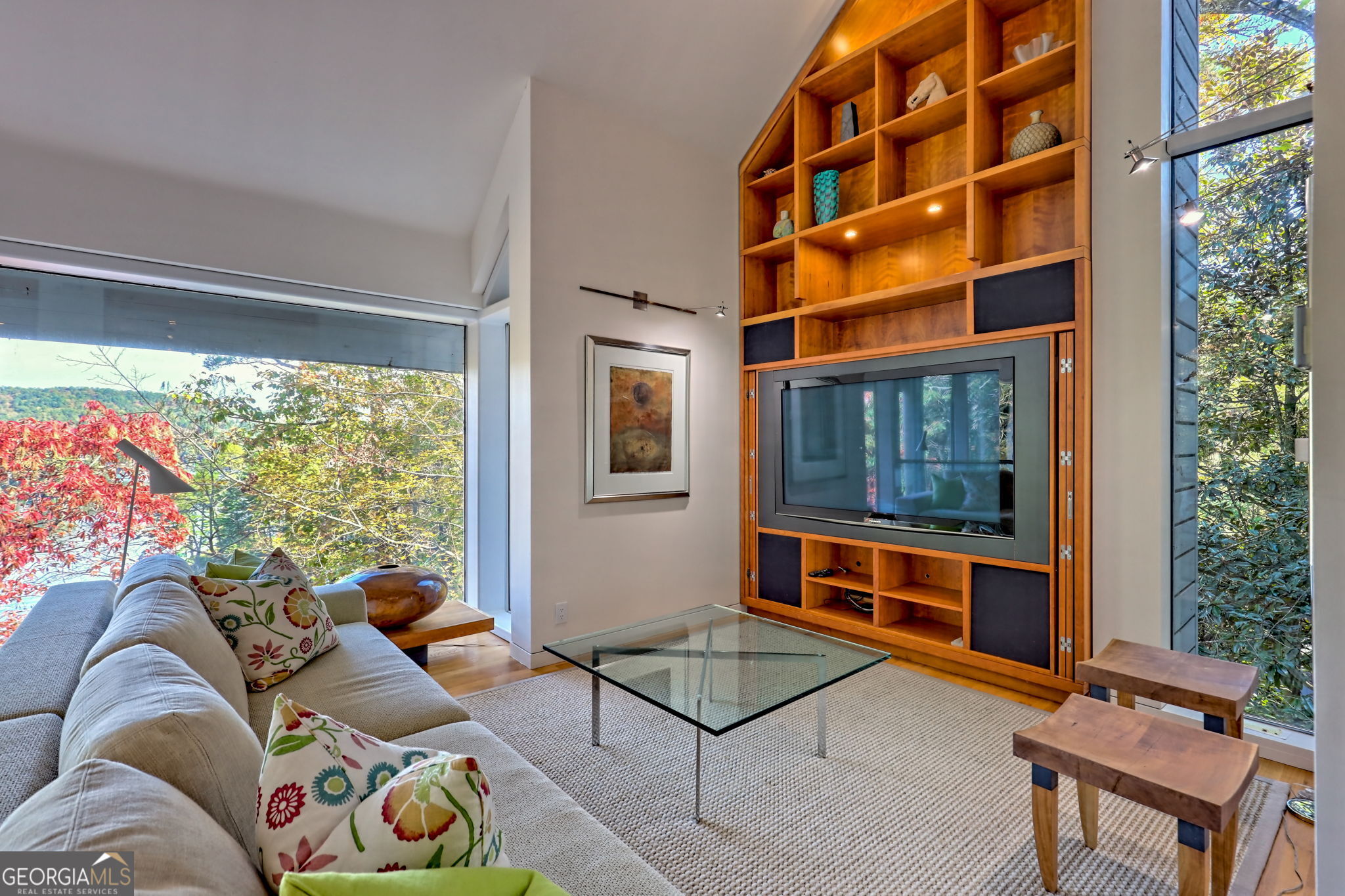 Lakemont, Georgia 30552, United States, 4 Bedrooms Bedrooms, ,4 BathroomsBathrooms,Residential,Active,236406