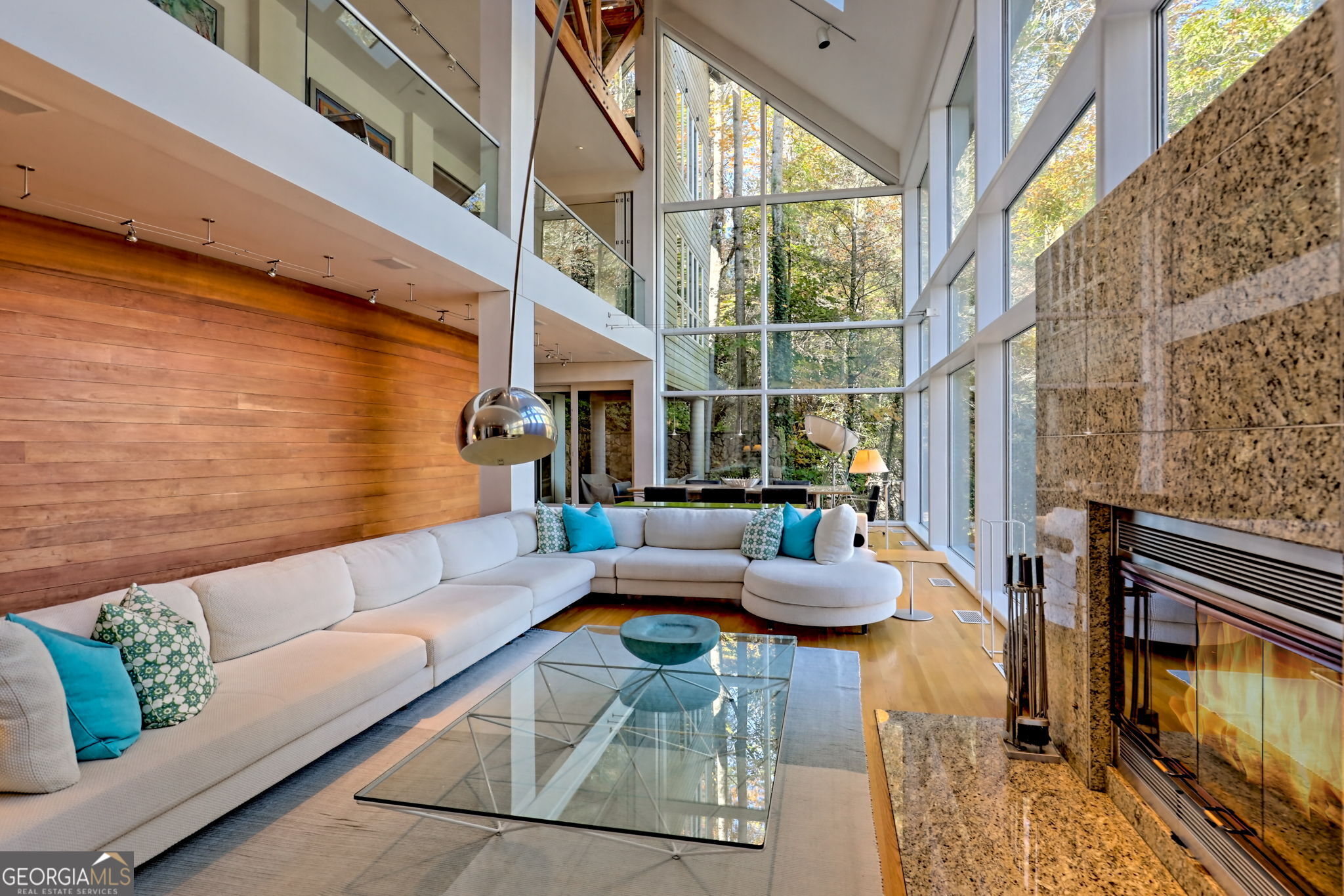 Lakemont, Georgia 30552, United States, 4 Bedrooms Bedrooms, ,4 BathroomsBathrooms,Residential,Active,236406