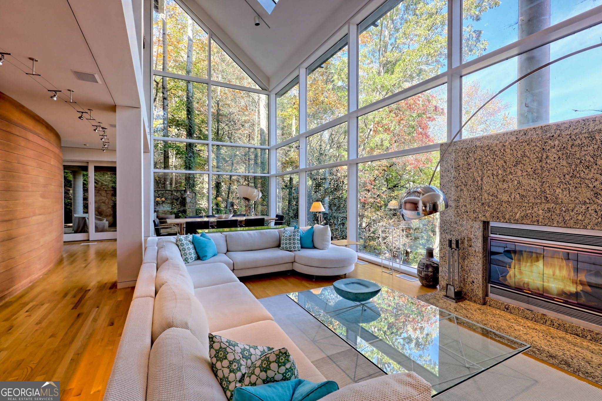 Lakemont, Georgia 30552, United States, 4 Bedrooms Bedrooms, ,4 BathroomsBathrooms,Residential,Active,236406