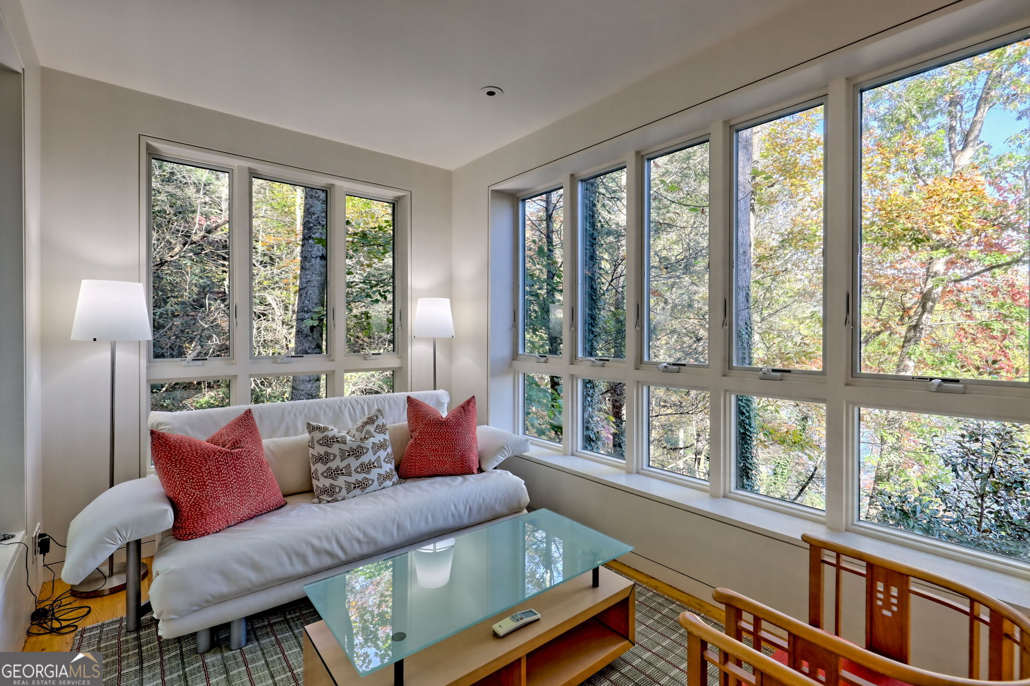 Lakemont, Georgia 30552, United States, 4 Bedrooms Bedrooms, ,4 BathroomsBathrooms,Residential,Active,236406