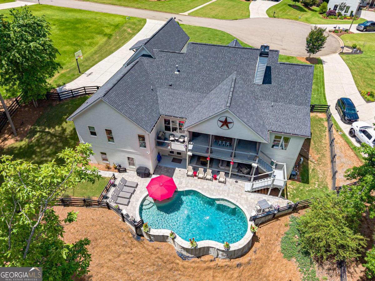 124 White Oak TRL