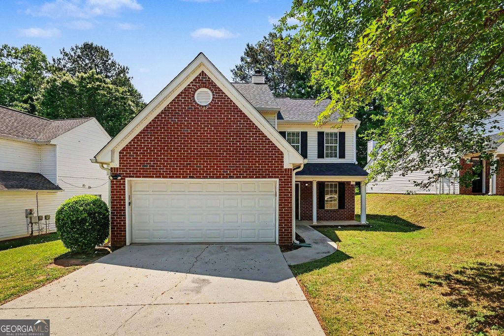Photo of 4489 Chestnut Lake Avenue, Lithonia, GA 30038 (MLS # 10762935)