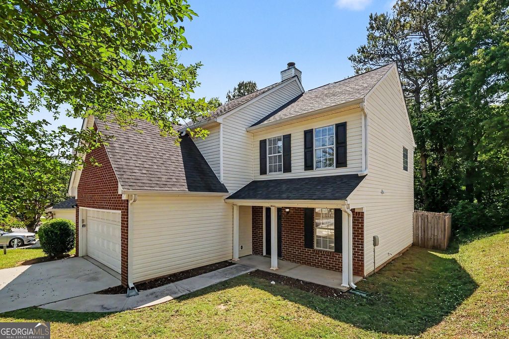 Photo of 4489 Chestnut Lake Avenue, Lithonia, GA 30038 (MLS # 10762935)
