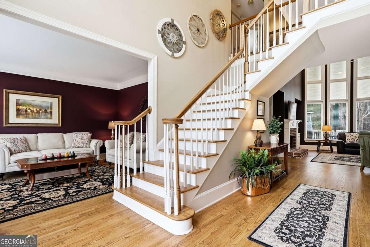 90 Old Sandhurst LNDG